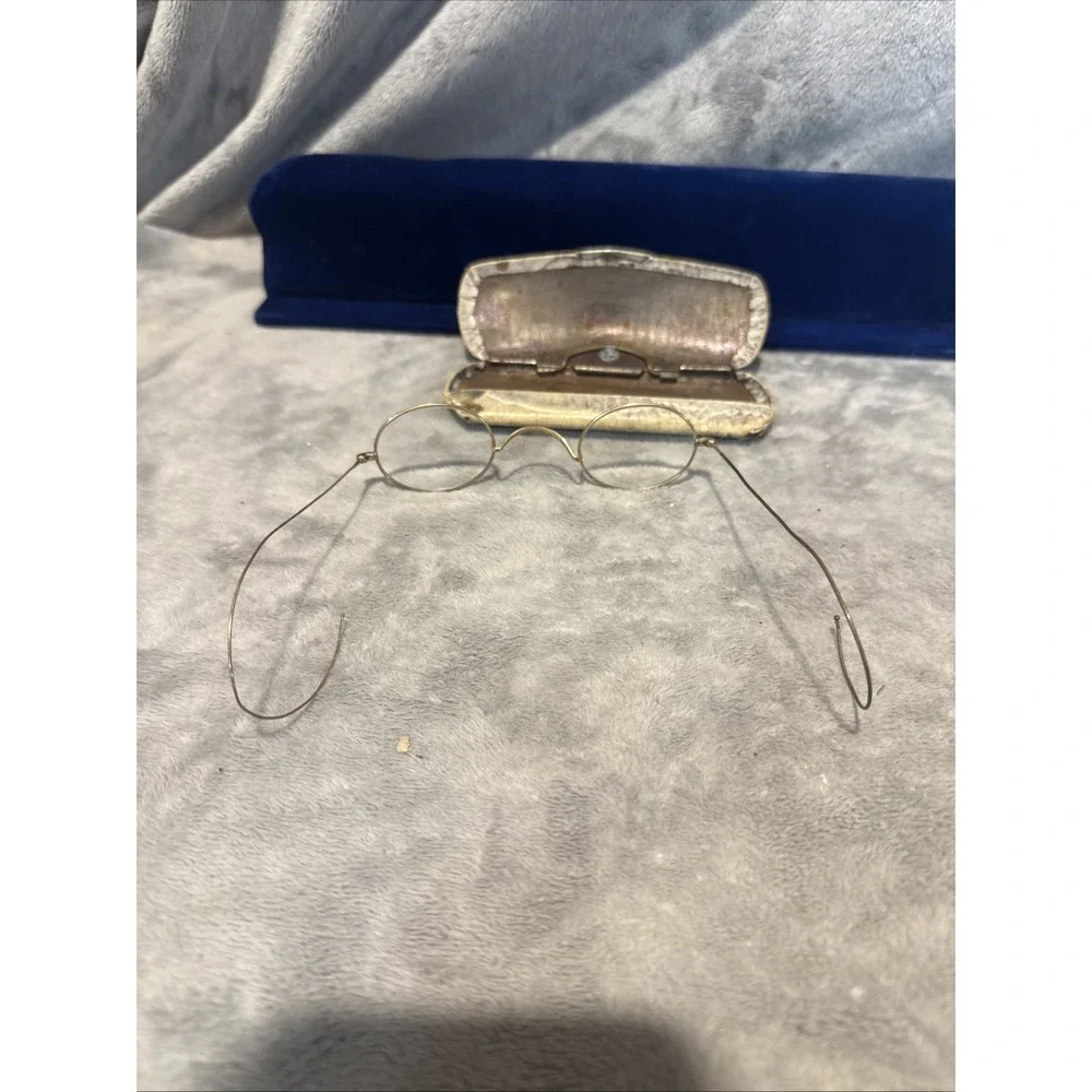 ANTIQUE STEVENS & CO DR HAUX SPECTACLE CO RIMLESS GOLD FILLED EYEGLASSES & Case